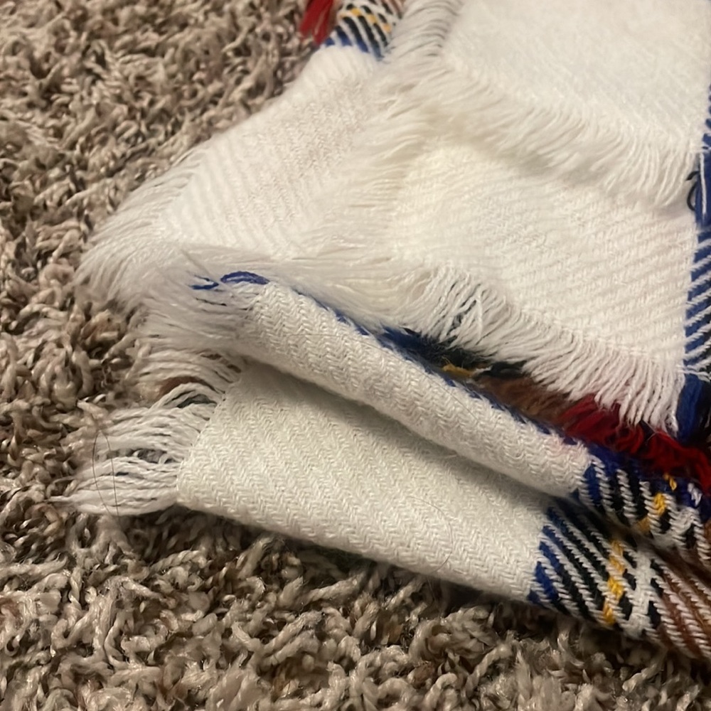 Merona Rectangular Scarf 🧣🍊🍁 - Picture 3 of 4